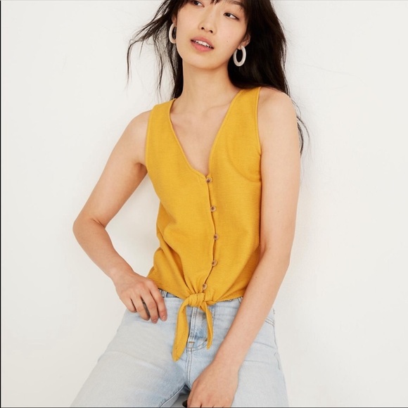Madewell Tops - MADEWELL Texture & Thread Tie Front Button Tank L